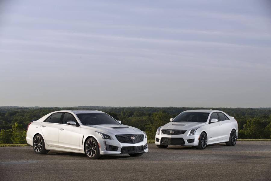  Cadillac ATS-V Carbon Black Sport Package 2016 года  (фото 4 из 4)
